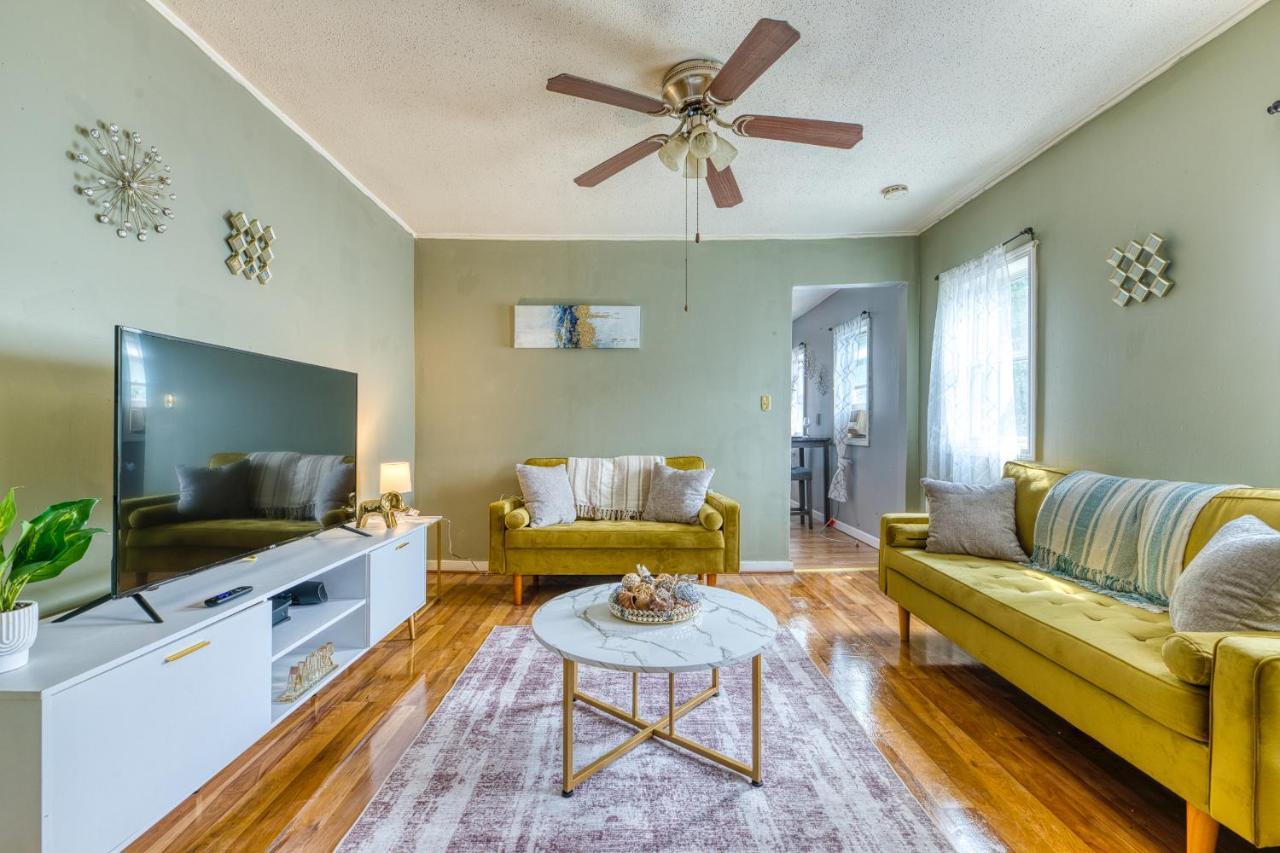 Humble Home With Free Breakfast Offered If Requested! Chicopee Exterior photo